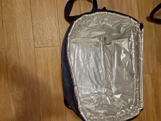 Nevera portátil de tela