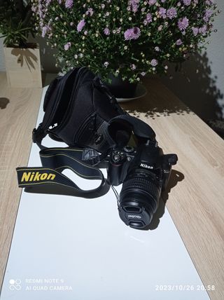 Cámara de fotos NIKON D40