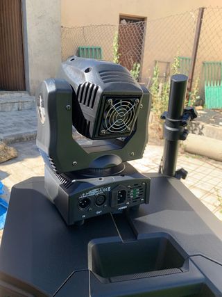 Alquiler altavoz rcf art 915 A