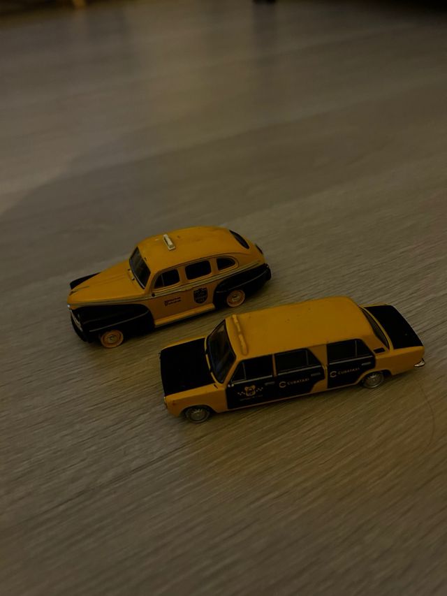 coches antiguos juguetes