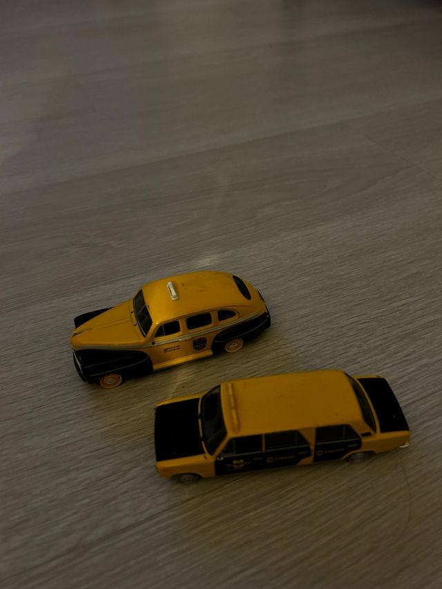 coches antiguos juguetes