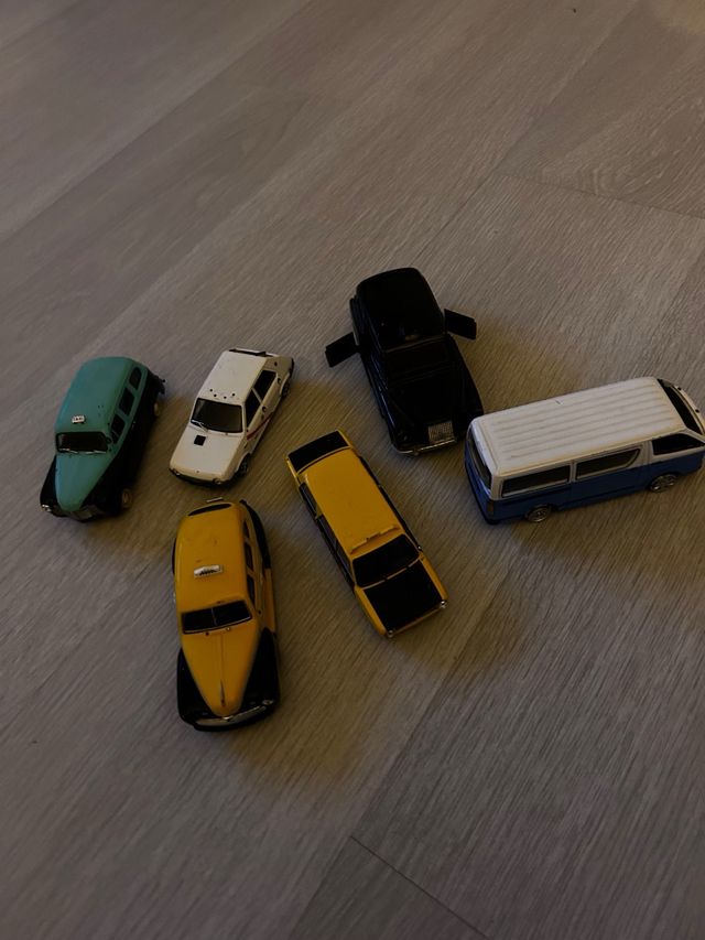 coches antiguos juguetes