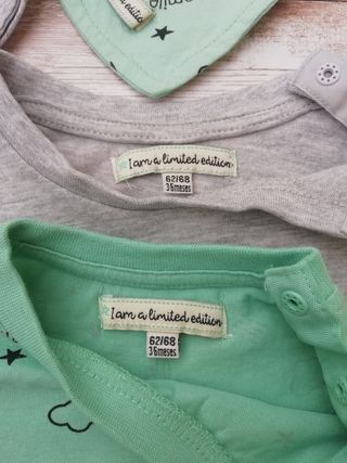 Lote 2 camisetas y 3 baberos bandana, POCOPIANO.