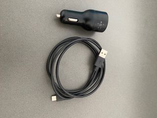 Cargador Belkin para iphone coche