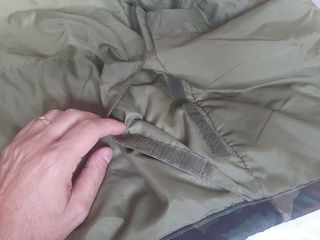 Abrigo y pantalon impermeables cazador