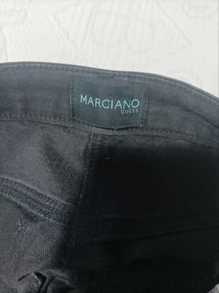 Pantalón Marciano Guess 
