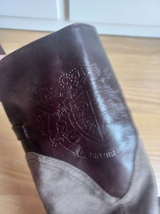 Bota alta piel Pedro Miralles. T.38