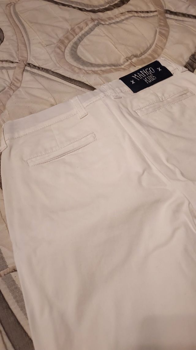 Conjunto camisa rayas y pantalón