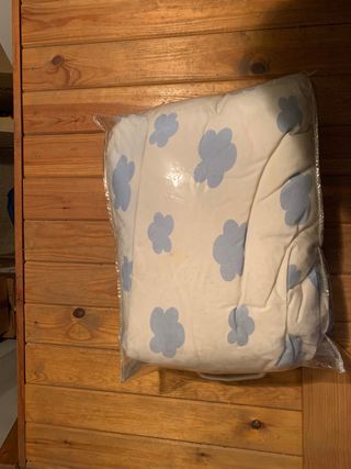 protectores acolchados de cuna de Ágata