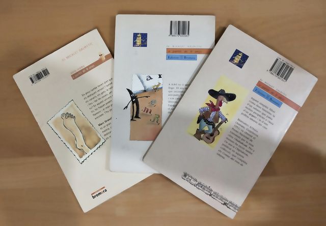 Antonino Apreta i història d'uns pollets.