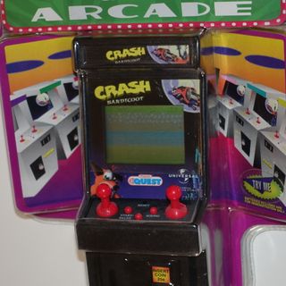 RAREZA!!! Crash Bandicoot Game&Watch Blister Nuevo