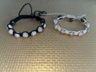 Conjunto de duas pulseiras