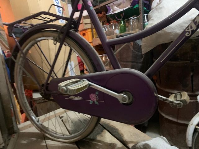 Bicicletta vintage per arredamento negozi