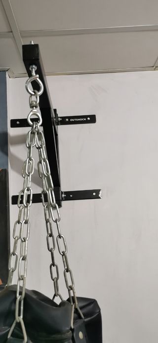 Saco de boxeo y soporte pared