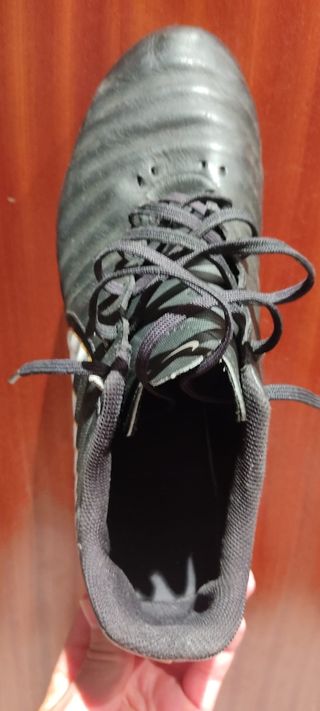 Botas fútbol 46