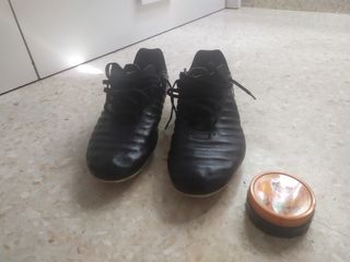 Botas fútbol 46