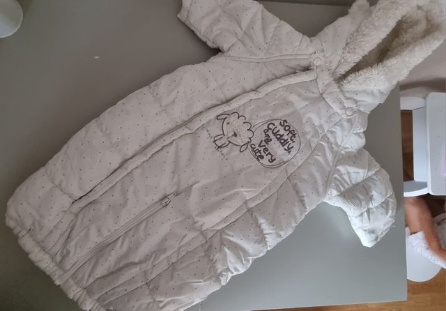 Buzo peluche transformable de Mothercare talla 3-6