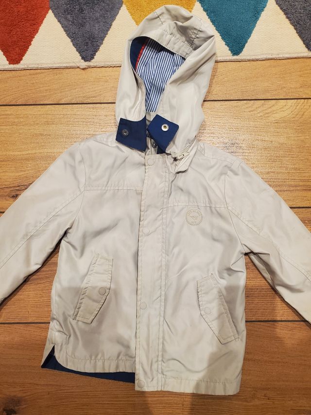 Chubasquero Mayoral talla 18meses