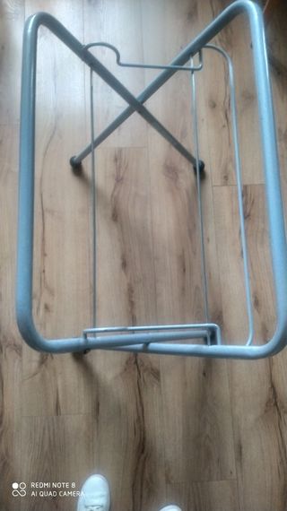 Bañera de bebé con patas