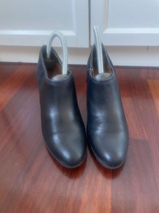zapato botin azul