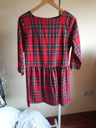 VESTIDO ESCOCES SIN ESTRENAR.  TALLA 38.