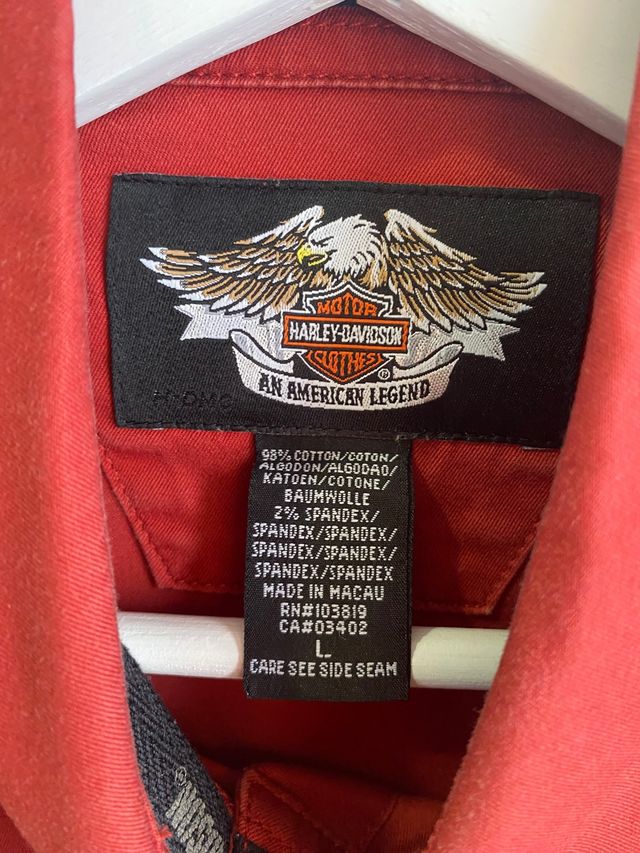 camisa roja parches - harley davidson