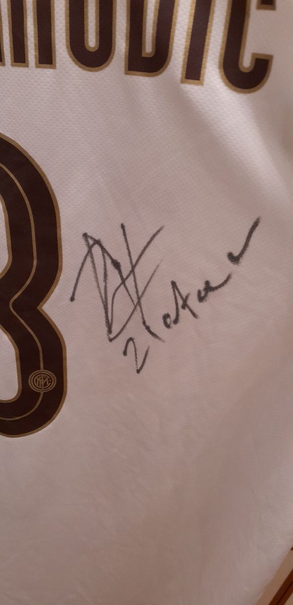 Completo Ibrahimovic autografo maglia