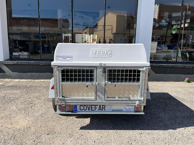 remolque perros 4 departamentos