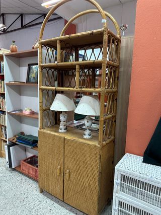 Estanteria de bambu