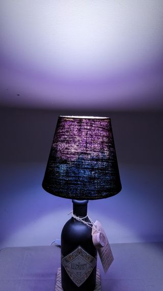 Lampada gin Illusionist cambia colore