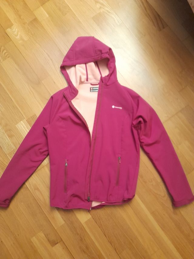 Chaqueta cortavientos Mountain 
talla 14
