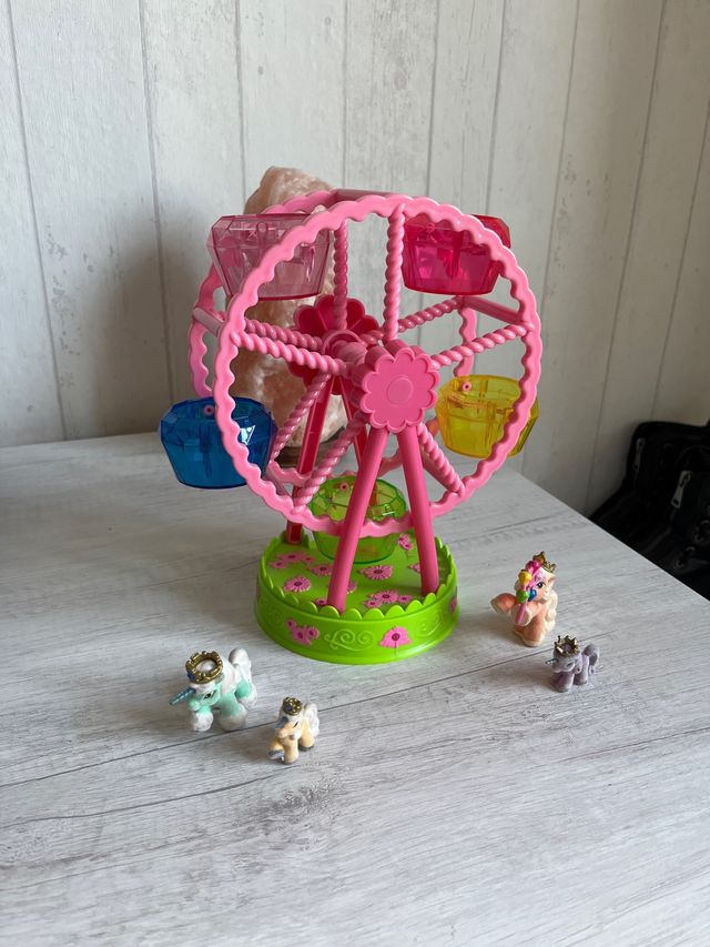 Noria con unicornios