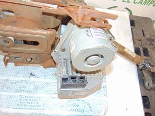 8200598437 BOMBA DE DIRECCION ELECTRICA RENAULT CL