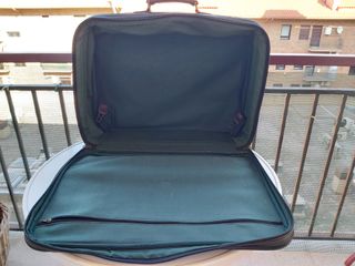 Maleta de piel de viaje. Marca Nobuck.