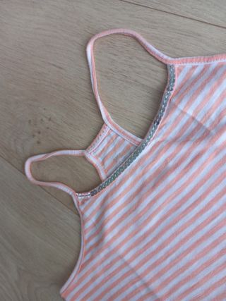 T-shirt per bambini di 7-8 anni