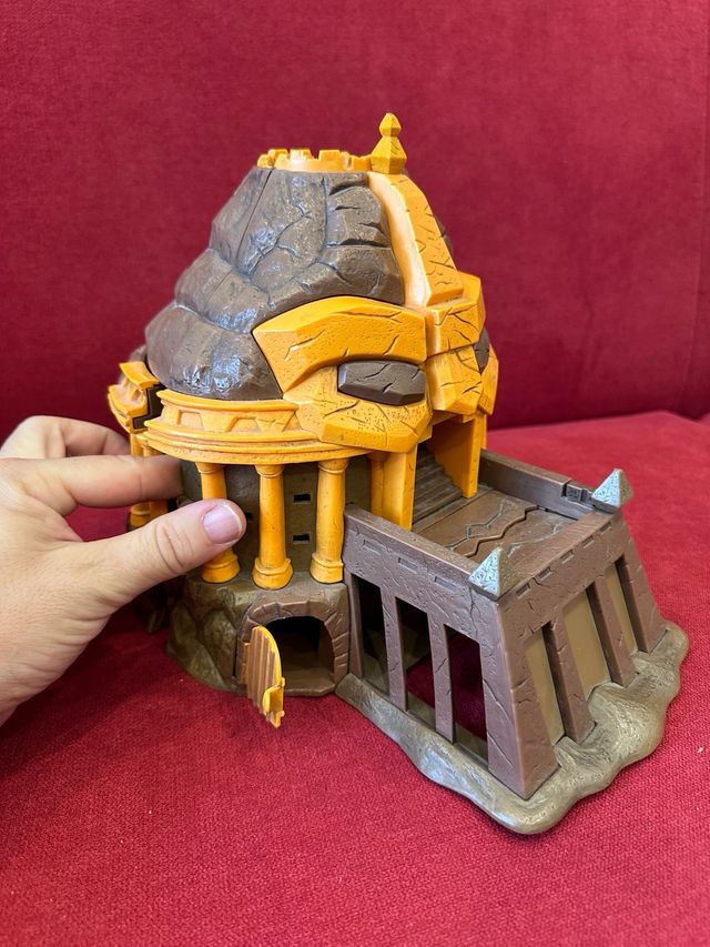 giocattilo castello dei girmiti