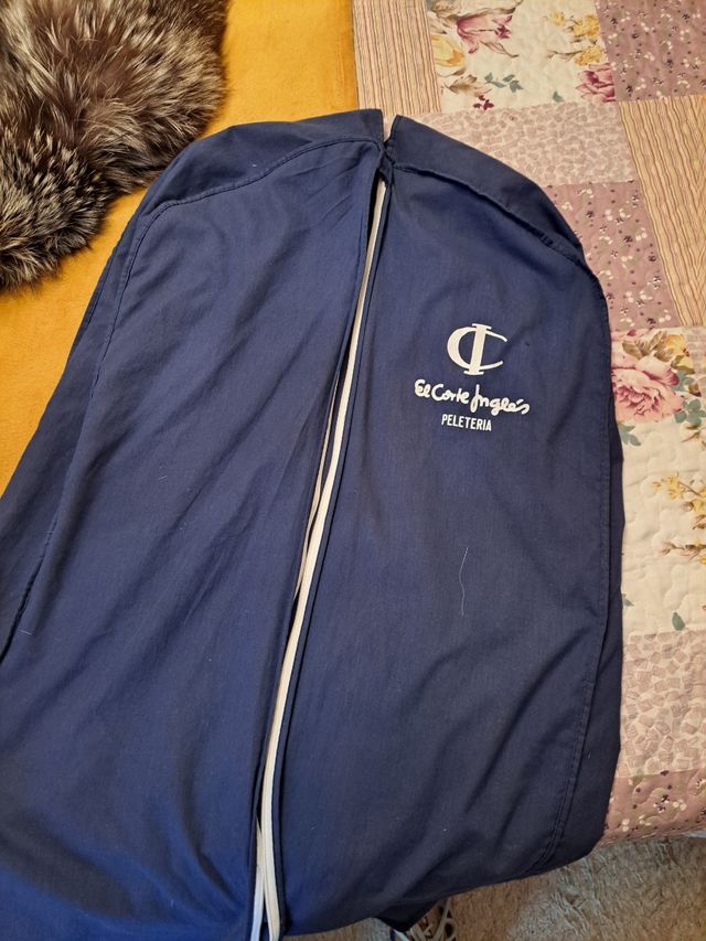 Abrigo zorro plateado finlandes