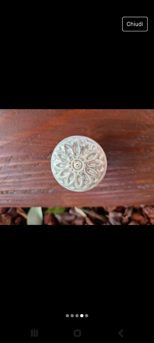 Attaccapanni con pomelli ceramica