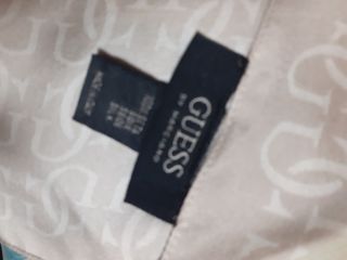 Bufanda Guess