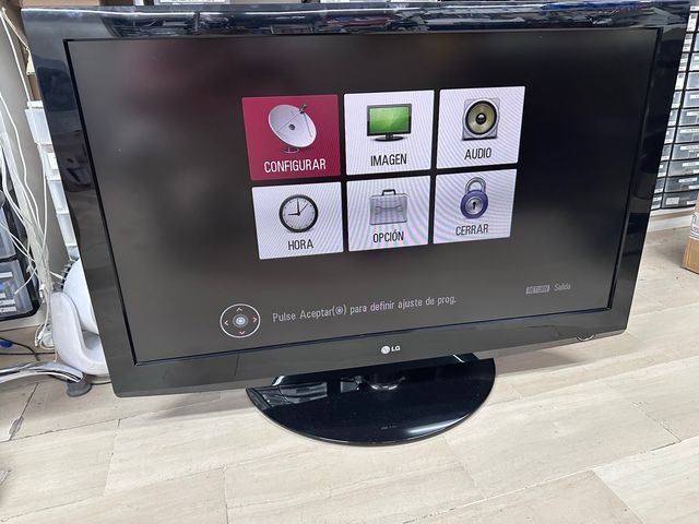 TV LG lCD 42" 42LG3000