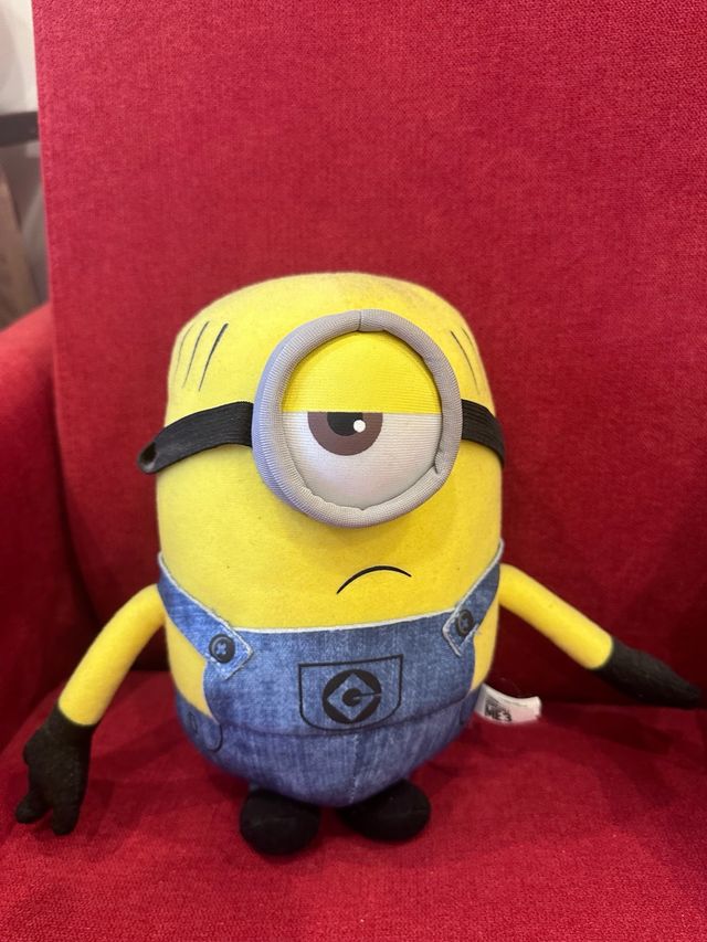 Giocattoli peluche Minions canta e balla