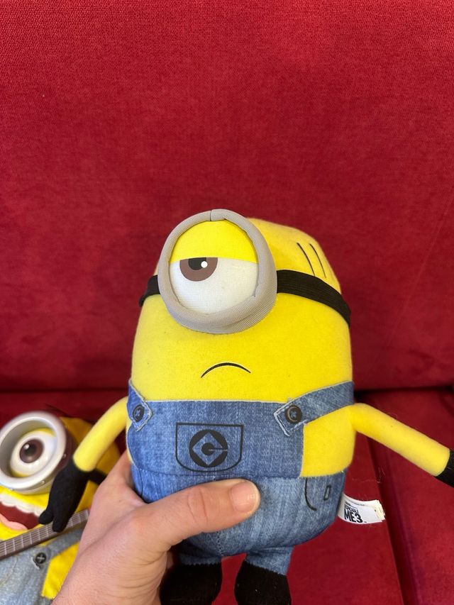 Giocattoli peluche Minions canta e balla