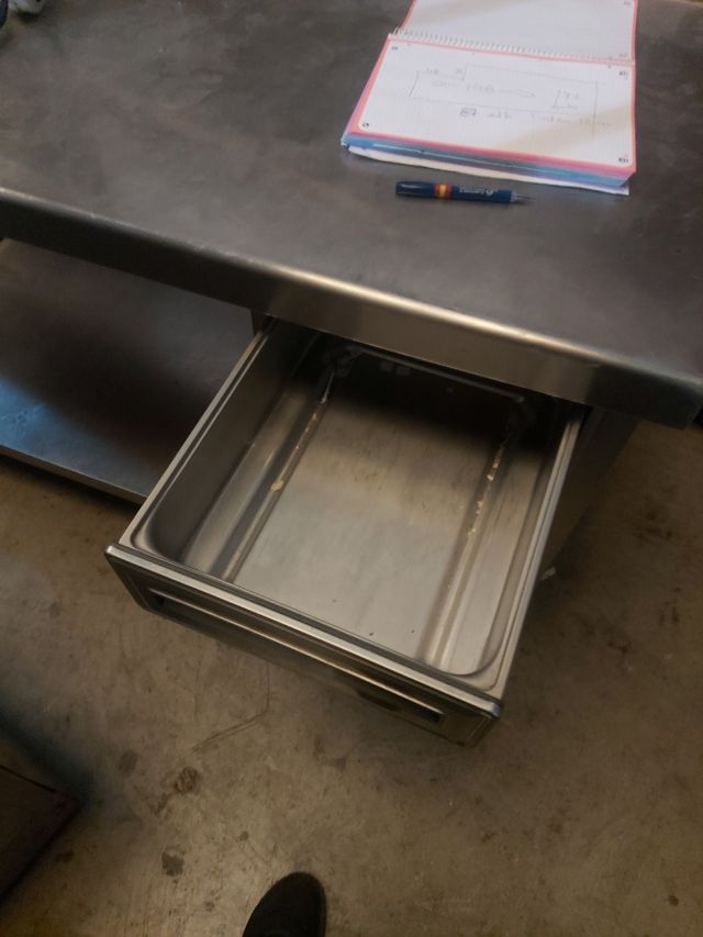 Banco de acero inoxidable