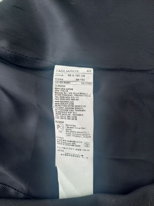 Chaleco gilet negro de mujer Stile Benetton