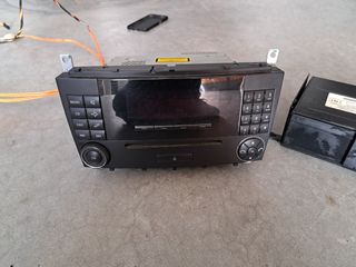 Radio cargador CD mercedes c w203 