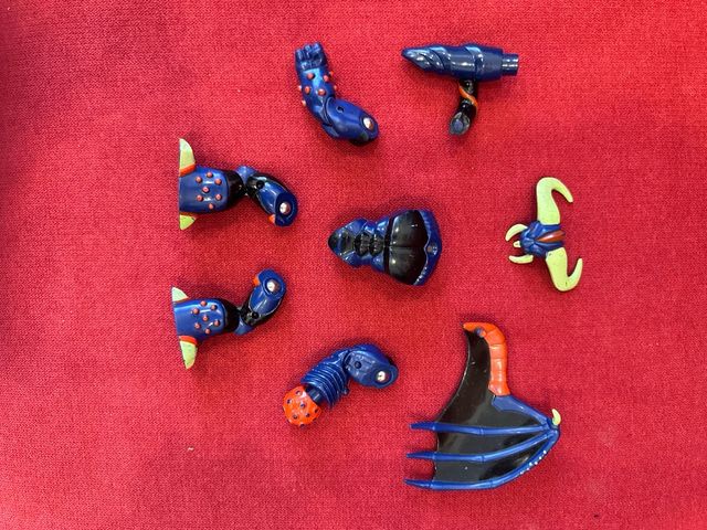 Personaggio dei Gormiti da collezione con magneti