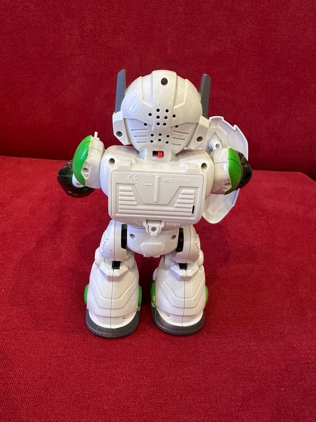 Robottino luci e musica