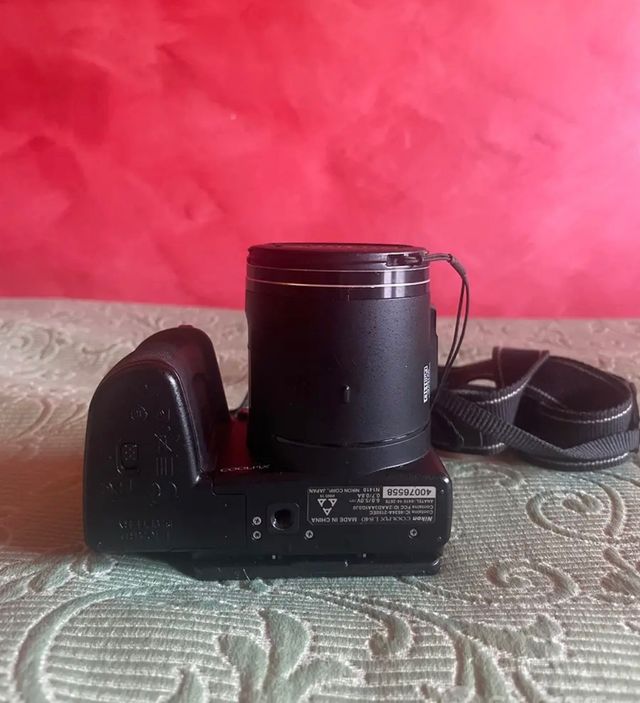 Nikon Coolpix L840 con custodia originale