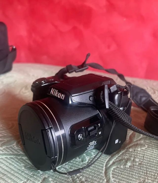 Nikon Coolpix L840 con custodia originale