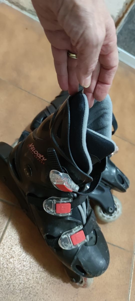 Patines de cuatro ruedas en línea